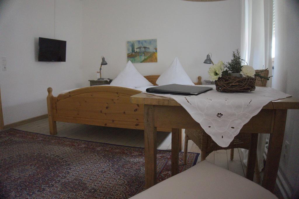 Hotel Garni Altes Winzerhaus Moselschaenke Kobern-Gondorf Quarto foto